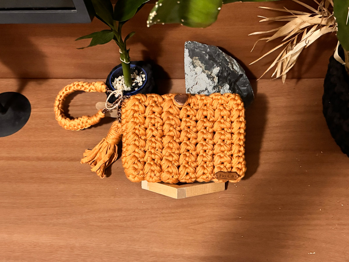 Mini Clucth Isis